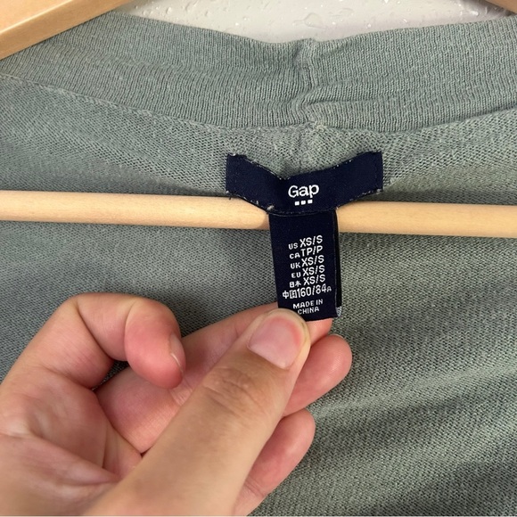 GAP Factory Green Cardigan Sweater Batwing Slouchy Oversized Fit XS Small Casual - Picture 3 of 7